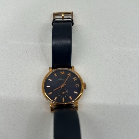 Marc Jacobs Watch - Picture 4 of 6